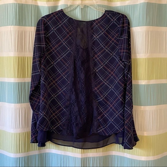 LC Lauren Conrad Bell Sleeve Blouse NWT Blue Plaid Lace Small - Picture 8 of 11